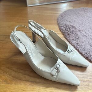 Salvatore Ferragamo Kitten Heels Size 10 EU 40